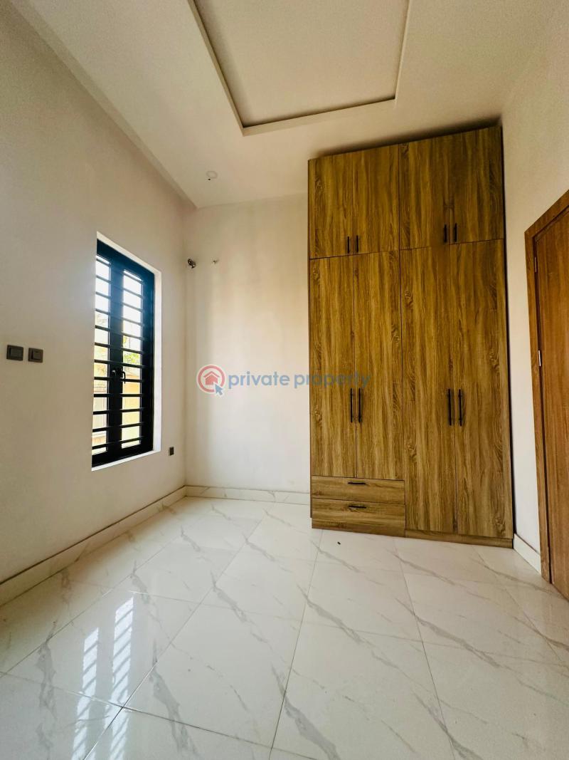 5 bedroom Semi detached Duplex For Sale Magodo GRA Phase 2 Kosofe/Ikosi Lagos - 3