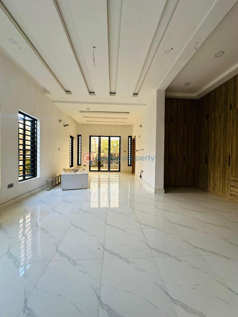 5 bedroom Semi detached Duplex For Sale Magodo GRA Phase 2 Kosofe/Ikosi Lagos - 1