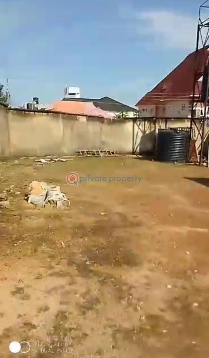 5 bedroom Duplex For Sale Independence Layout Enugu Area  - 5