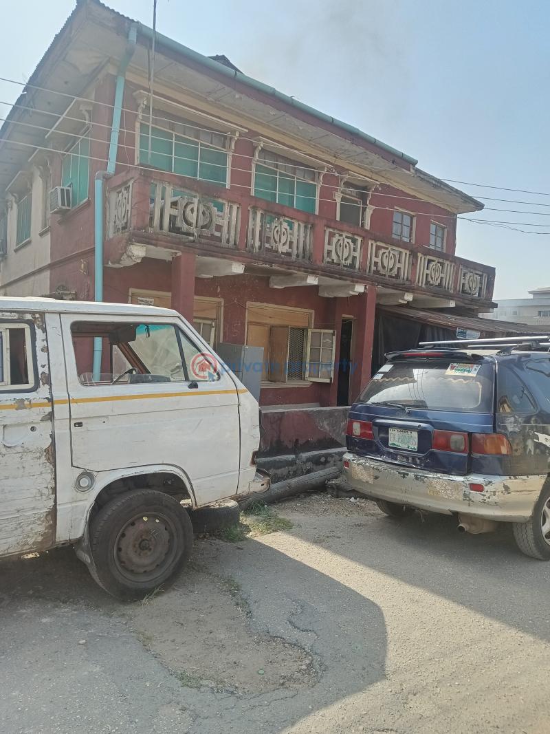 10 bedroom Block Of Flats For Sale Ojuelegba Surulere Lagos - 6