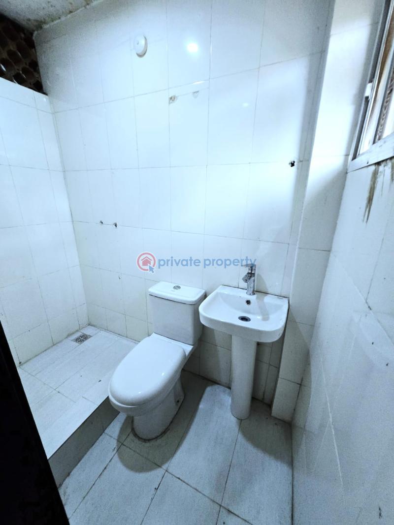 4 bedroom Office For Rent Victoria Island Lagos - 3