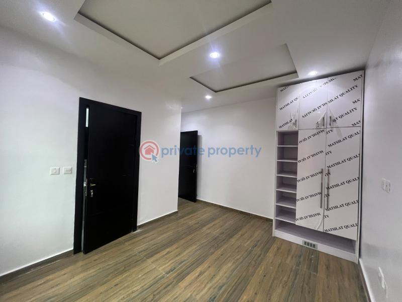 1 bedroom Mini Flat For Rent Lekki Phase1 Lagos. Lekki Phase 1 Lagos - 4