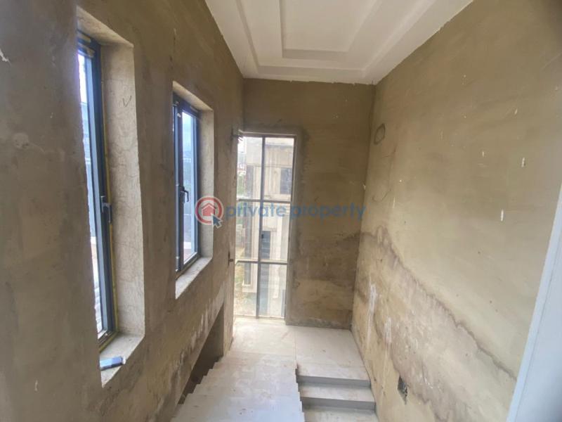 Terrace For Sale Guzape Abuja Phase 1  - 12