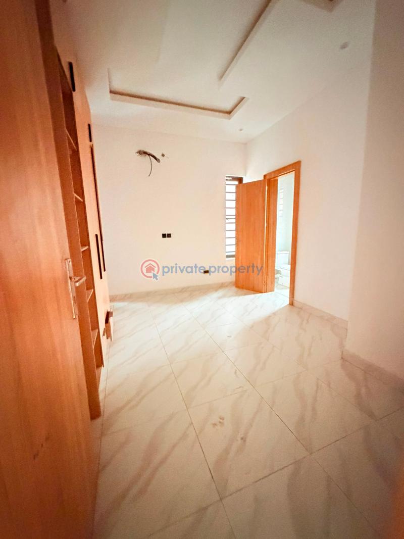 4 bedroom Detached Duplex For Sale Magodo GRA Phase 1 Ojodu Lagos - 1