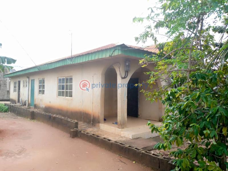 3 bedroom Detached Bungalow For Sale Igbopa London Off Ijede Road Ikorodu Ijede Ikorodu Lagos - 2