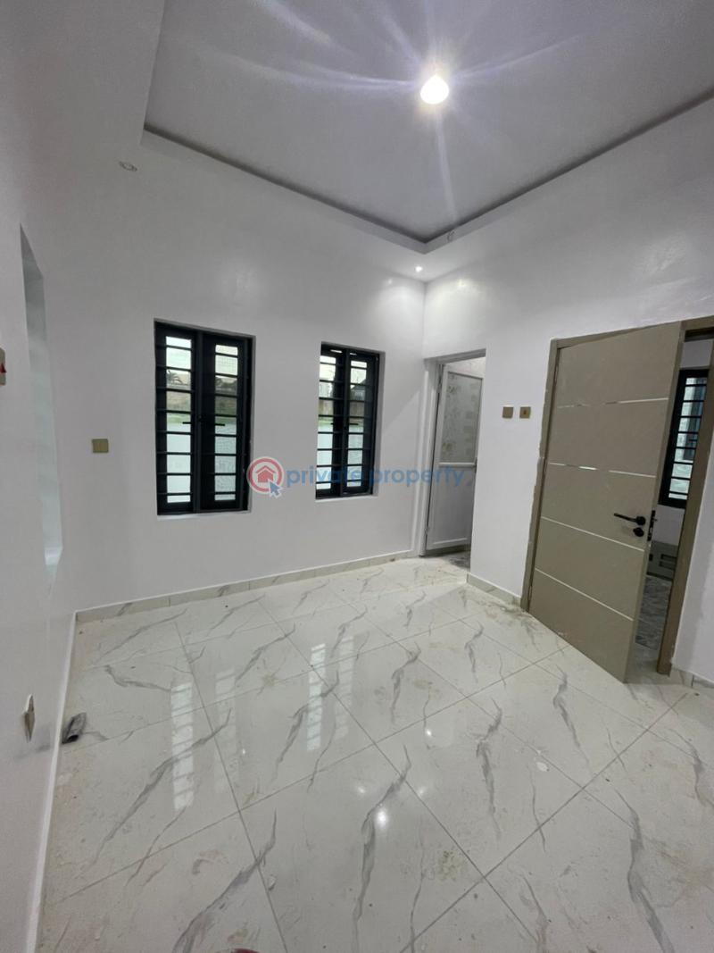 3 bedroom Detached Bungalow For Sale Akala Estate Akobo Ibadan Oyo - 4