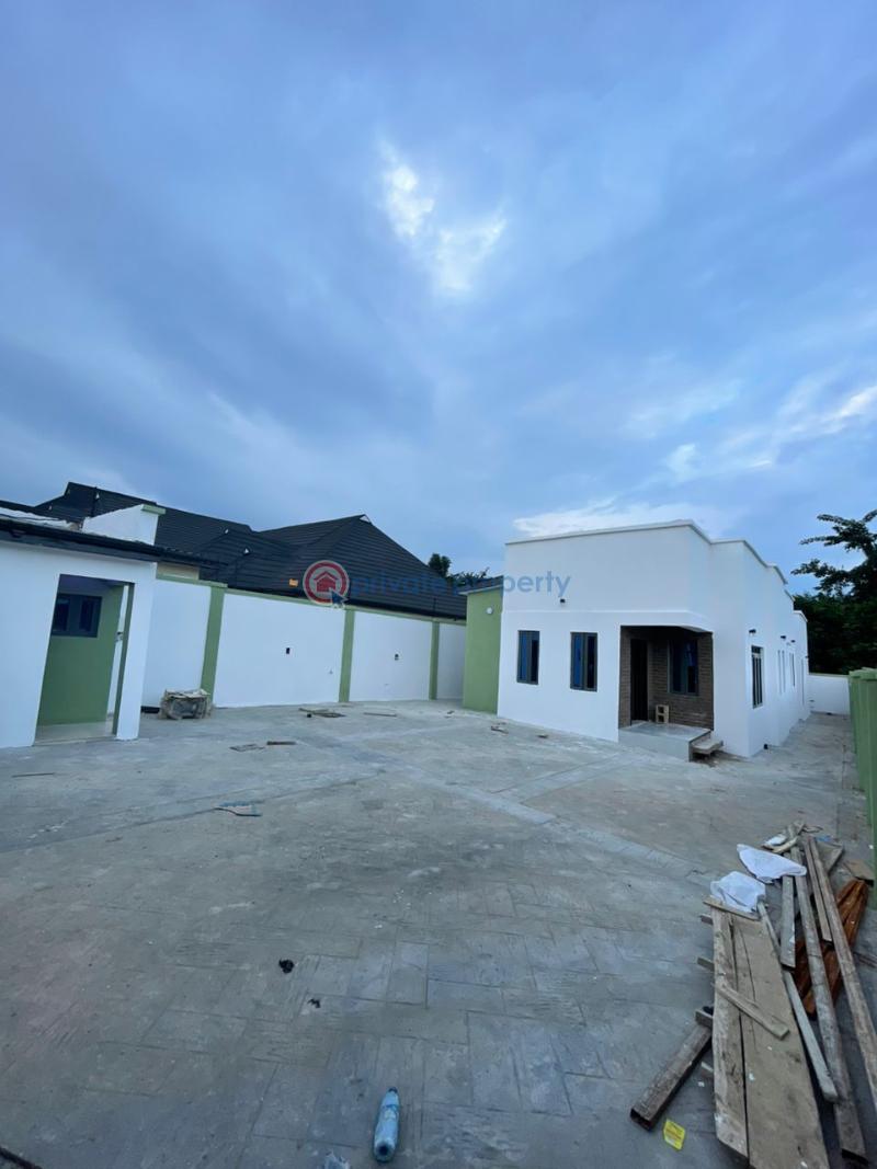 3 bedroom Detached Bungalow For Sale Akala Estate Akobo Ibadan Oyo - 1