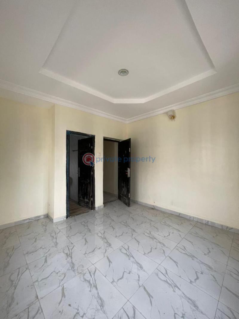 House For Sale Location Zone A, Akoto Estate, Elebu, Ibadan Ibadan Oyo - 5