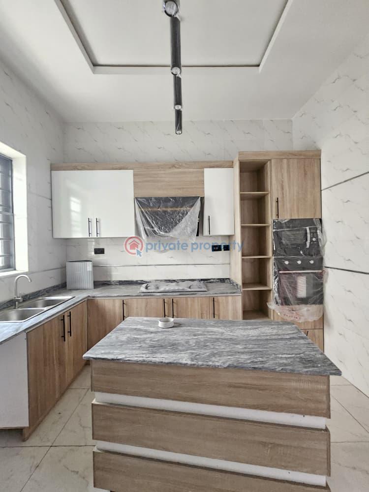 4 bedroom Detached Duplex For Sale Orchid Road Oral Estate Lekki Lagos - 3