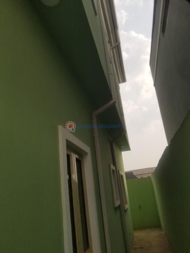 4 bedroom Duplex For Sale Laderin Estate Oke Mosan Abeokuta Ogun - 11