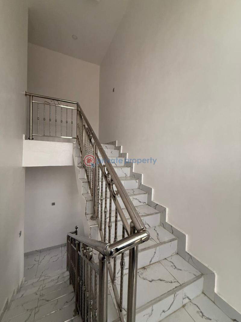 4 bedroom Detached Duplex For Sale Idishin,jericho Idishin Ibadan Oyo - 8