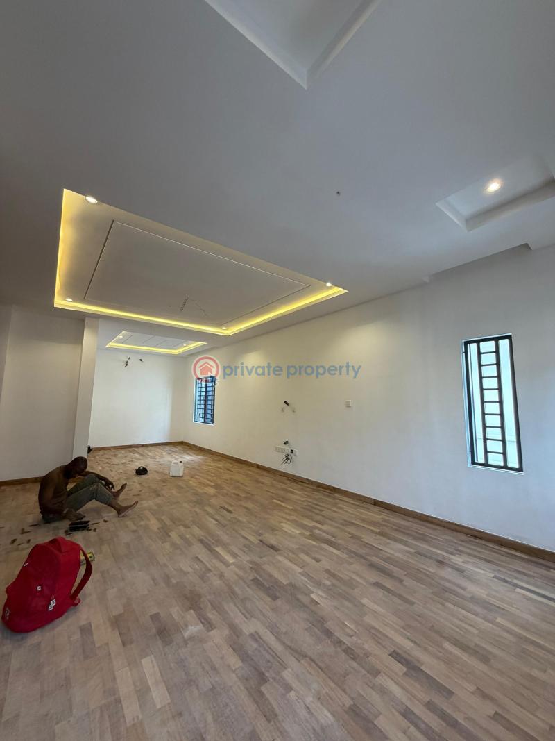 5 bedroom Detached Duplex For Sale Kolapo Ishola Gra Akobo Ibadan Oyo - 11