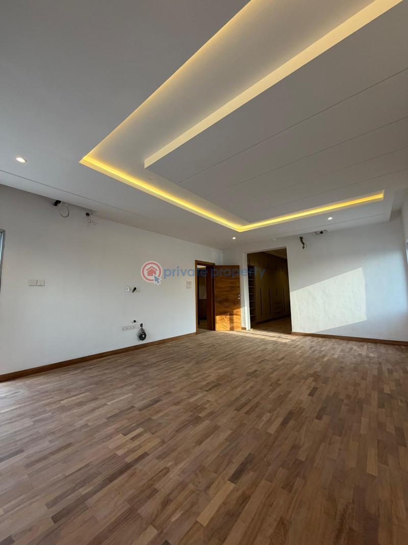 5 bedroom Detached Duplex For Sale Kolapo Ishola Gra Akobo Ibadan Oyo - 5