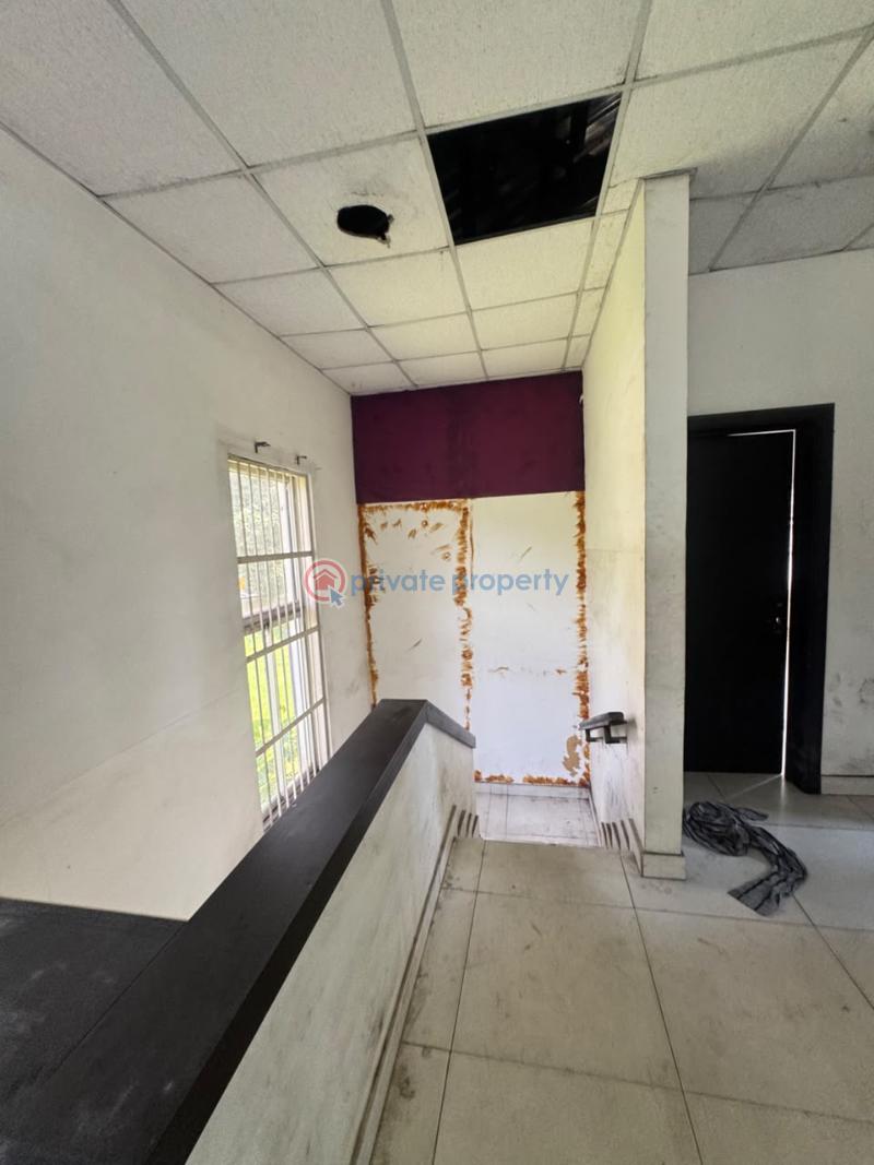 5 bedroom Commercial Property For Rent Ikoyi Lagos - 16