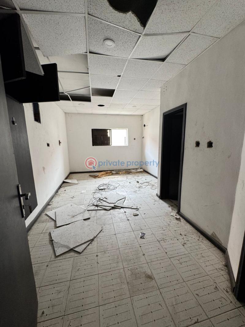 Commercial Property For Rent Victoria Island Lagos - 9