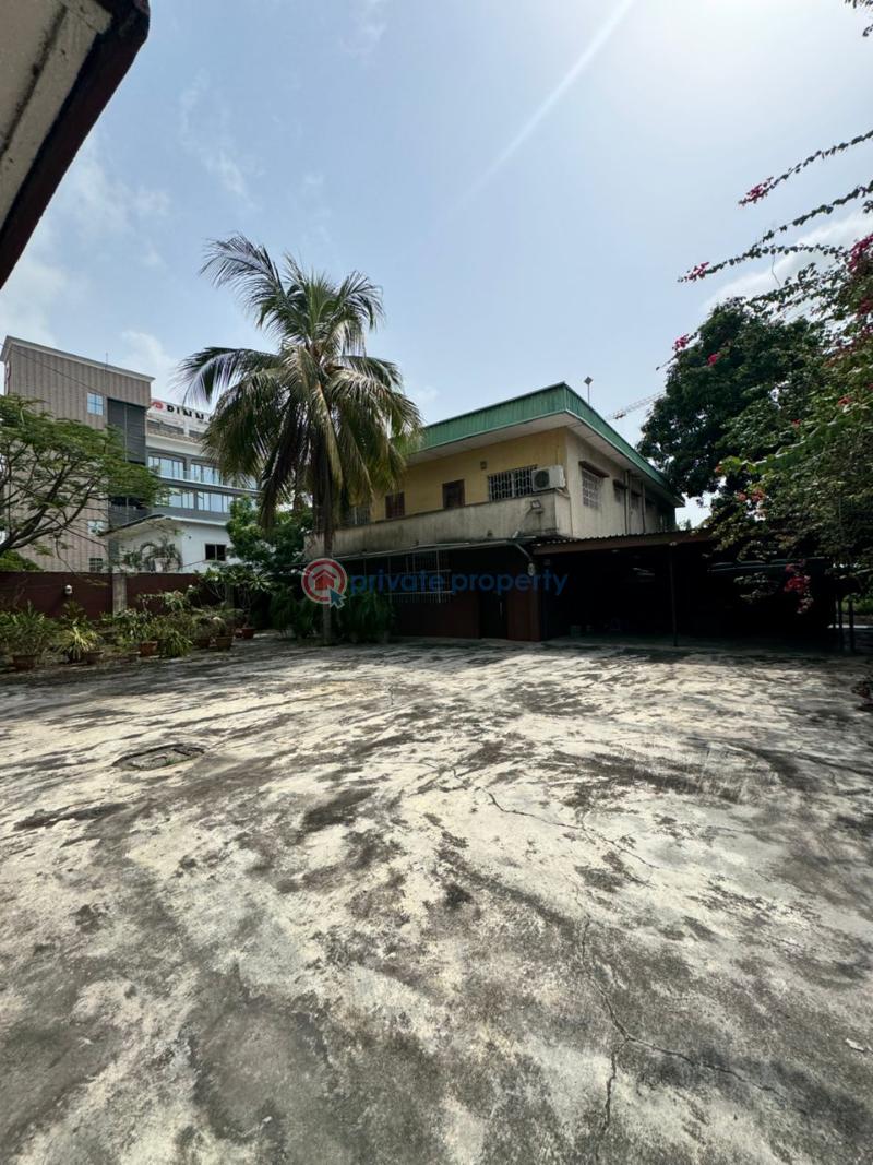 Commercial Property For Rent Victoria Island Lagos - 4