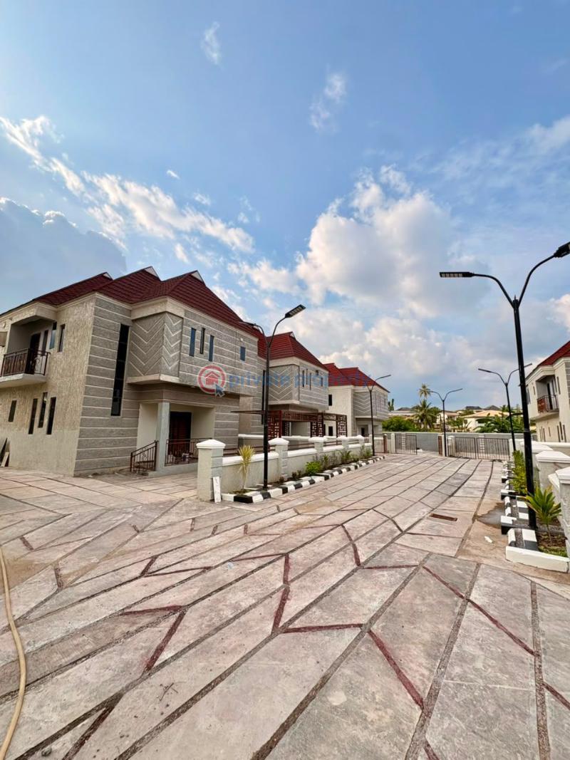 4 bedroom Detached Duplex For Sale Ps Court, Adenuga, Old Bodija, Ibadan Bodija Ibadan Oyo