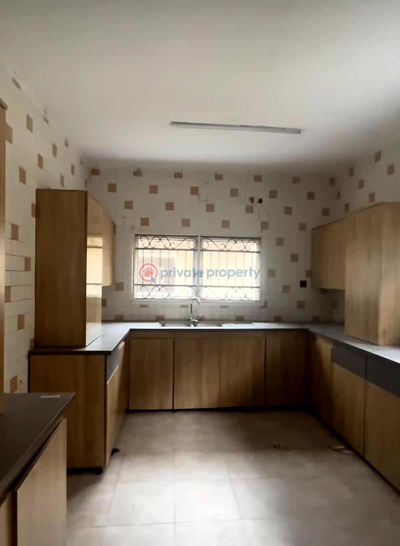 3 bedroom Semi detached Duplex For Rent Lekki Phase 1 Lagos - 4