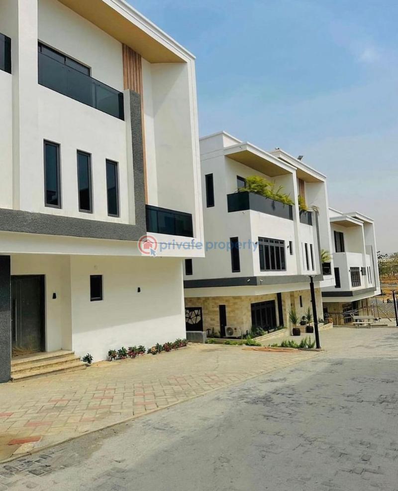 5 bedroom Duplex For Sale Guzape Abuja Phase 1  - 3