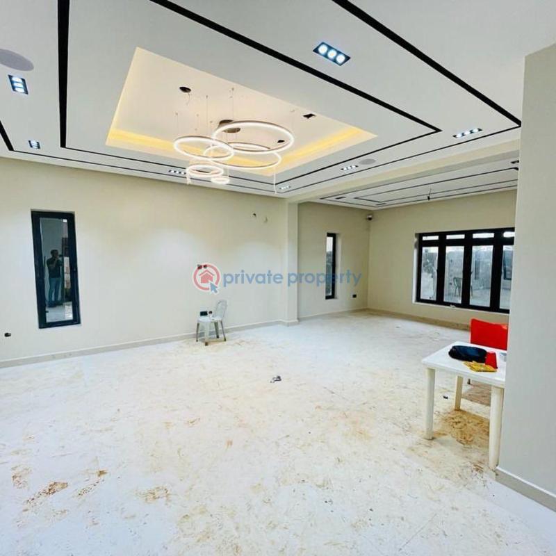 5 bedroom Duplex For Sale Guzape Abuja Phase 1  - 2