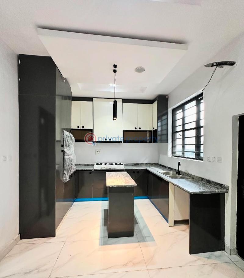 4 bedroom Semi detached Duplex For Sale Agungi Lekki Lagos - 3