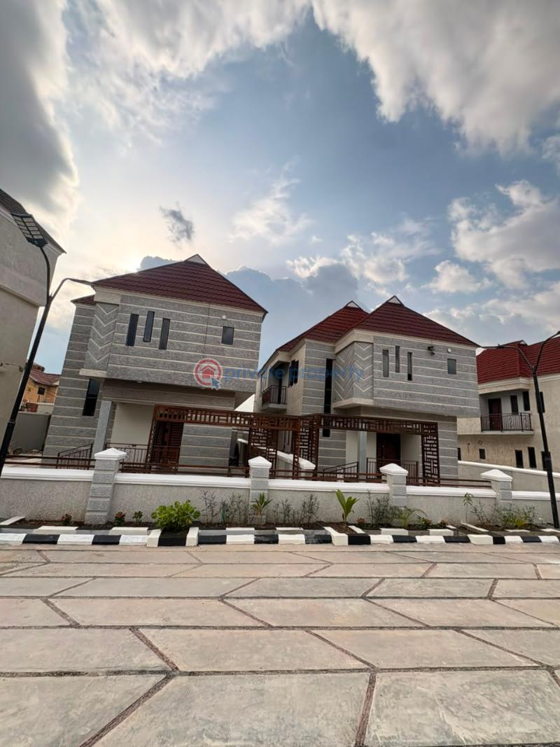 House For Sale Ps Court, Adenuga, Old Bodija, Ibadan Ibadan Oyo - 3