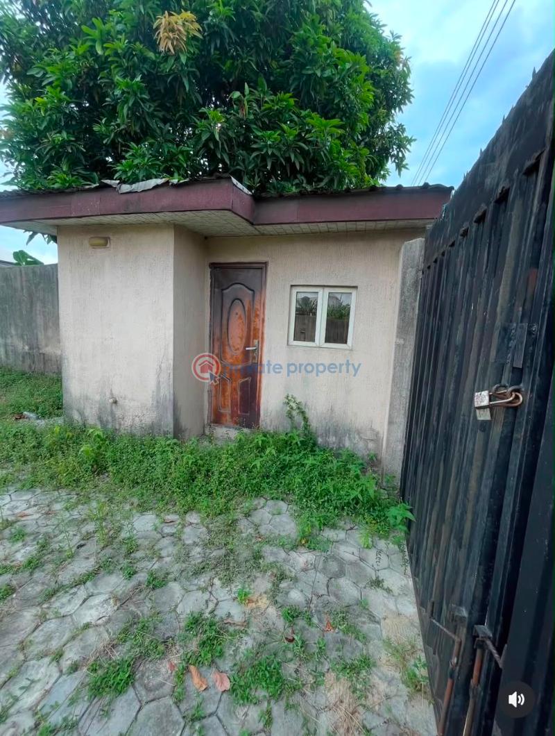 6 bedroom Detached Bungalow For Sale Bola Matanmi Street, Maroko Community Ilaje, By Emerald Housing Estate Ajah,lagos Ajah Lagos - 5