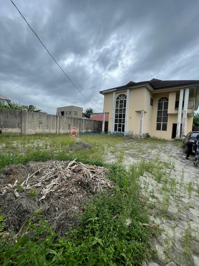6 bedroom Detached Duplex For Sale Bola Matanmi Street, Maroko Community Ilaje, By Emerald Housing Estate Ajah,lagos Orile  Lagos - 1