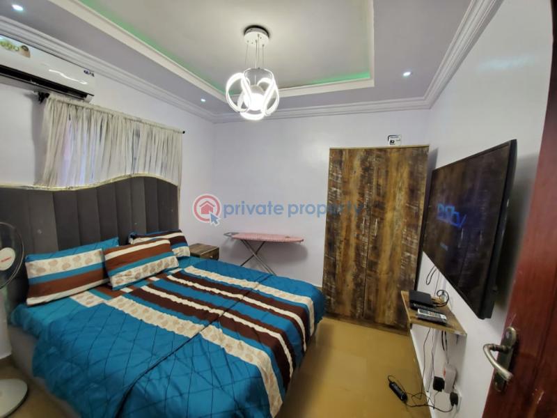 For shortlet 1 bedroom Self Contain 1 Dapo Bode Thomas Street, Off