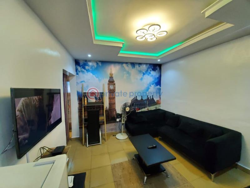 1 bedroom Self Contain Short let 1 Dapo Bode Thomas Street, Off Montgomery Road Sabo Yaba Lagos - 8