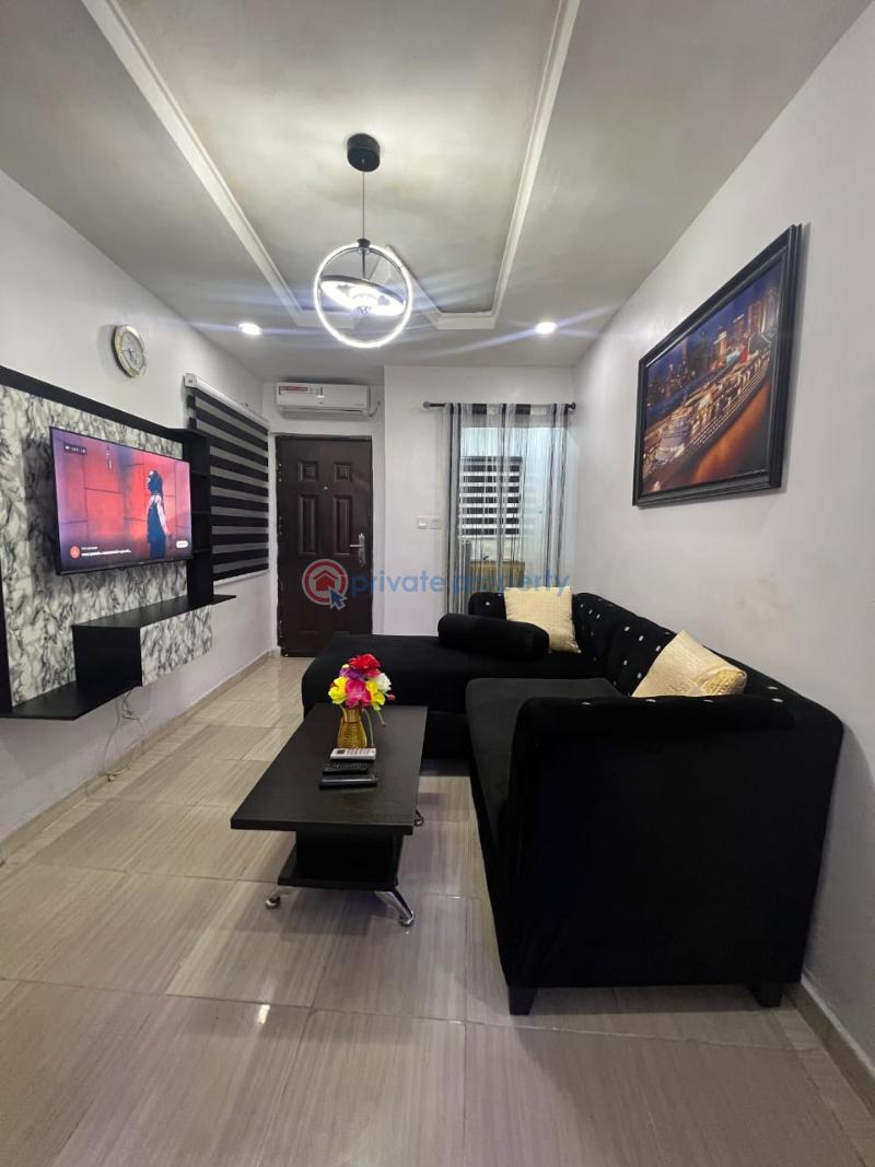 1 bedroom Self Contain Short let 48 Olatilewa Street Off Ogunlana Drive Surulere Lagos - 2