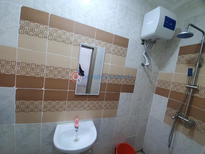 1 bedroom Self Contain Short let 48 Olatilewa Street Off Ogunlana Drive Surulere Lagos - 8