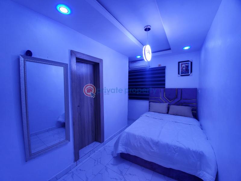 2 bedroom Self Contain Short let 48 Olatilewa Street Off Ogunlana Drive Surulere Lagos - 6