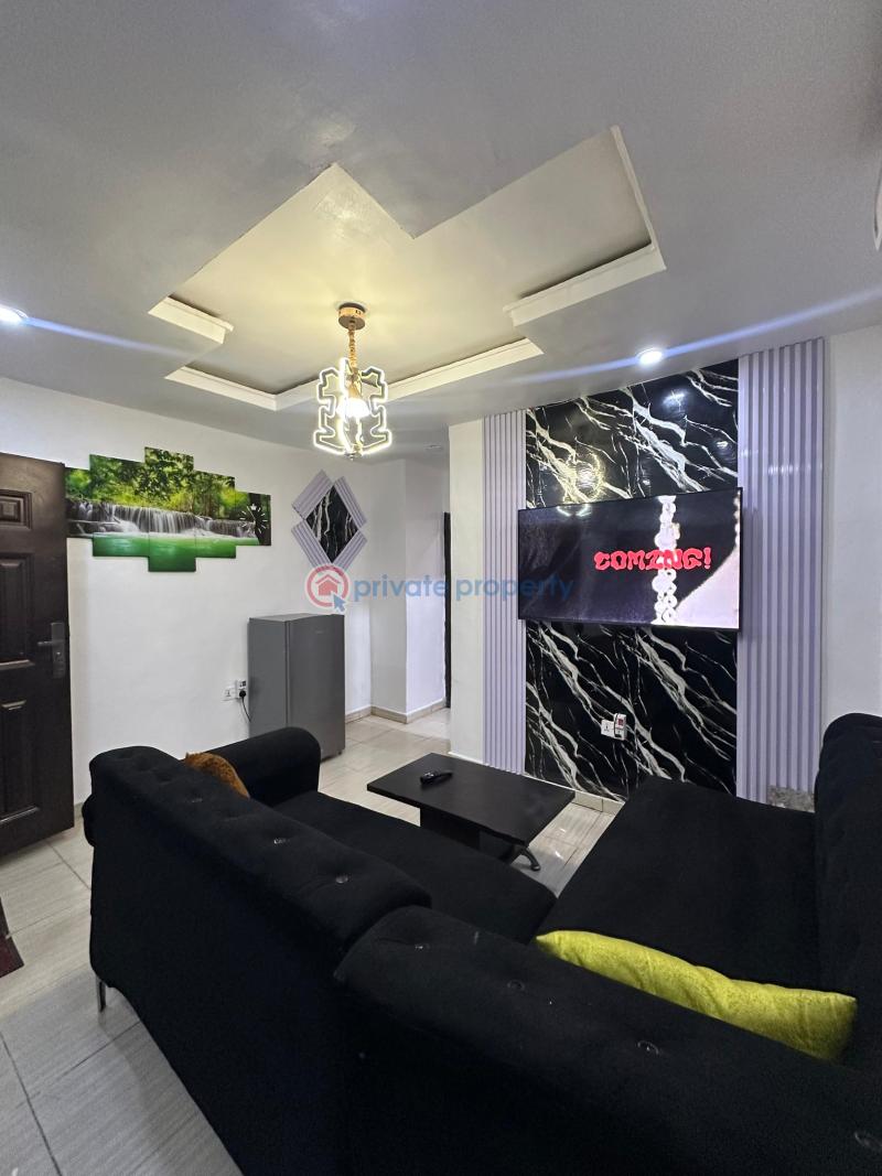 1 bedroom Self Contain Short let 48 Olatilewa Street Off Ogunlana Drive Surulere Lagos - 40