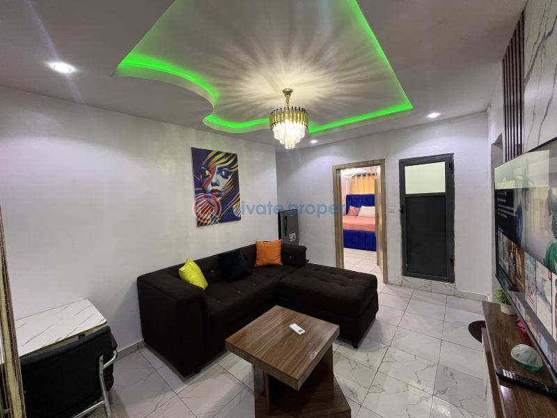 1 bedroom Mini Flat Short let 48 Olatilewa Street Off Ogunlana Drive Ogunlana Surulere Lagos - 1