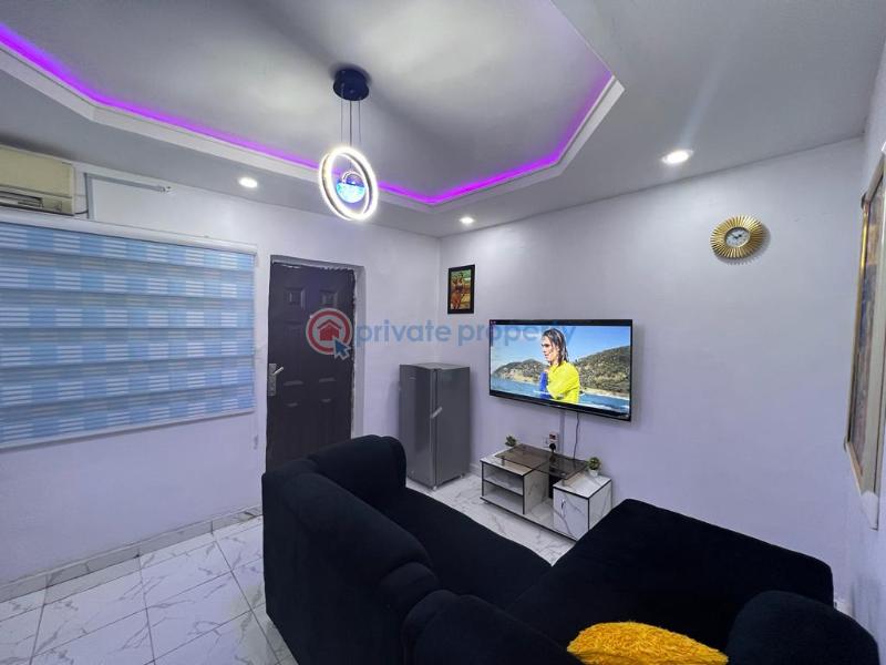 1 bedroom Mini Flat Short let 48, Olatilewa Street Off Ogunlana Street Ogunlana Surulere Lagos - 6