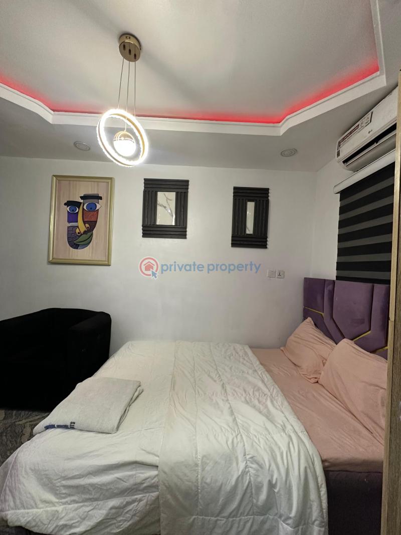 1 bedroom Self Contain Short let 48 Olatilewa Street Off Ogunlana Drive Surulere Lagos - 3