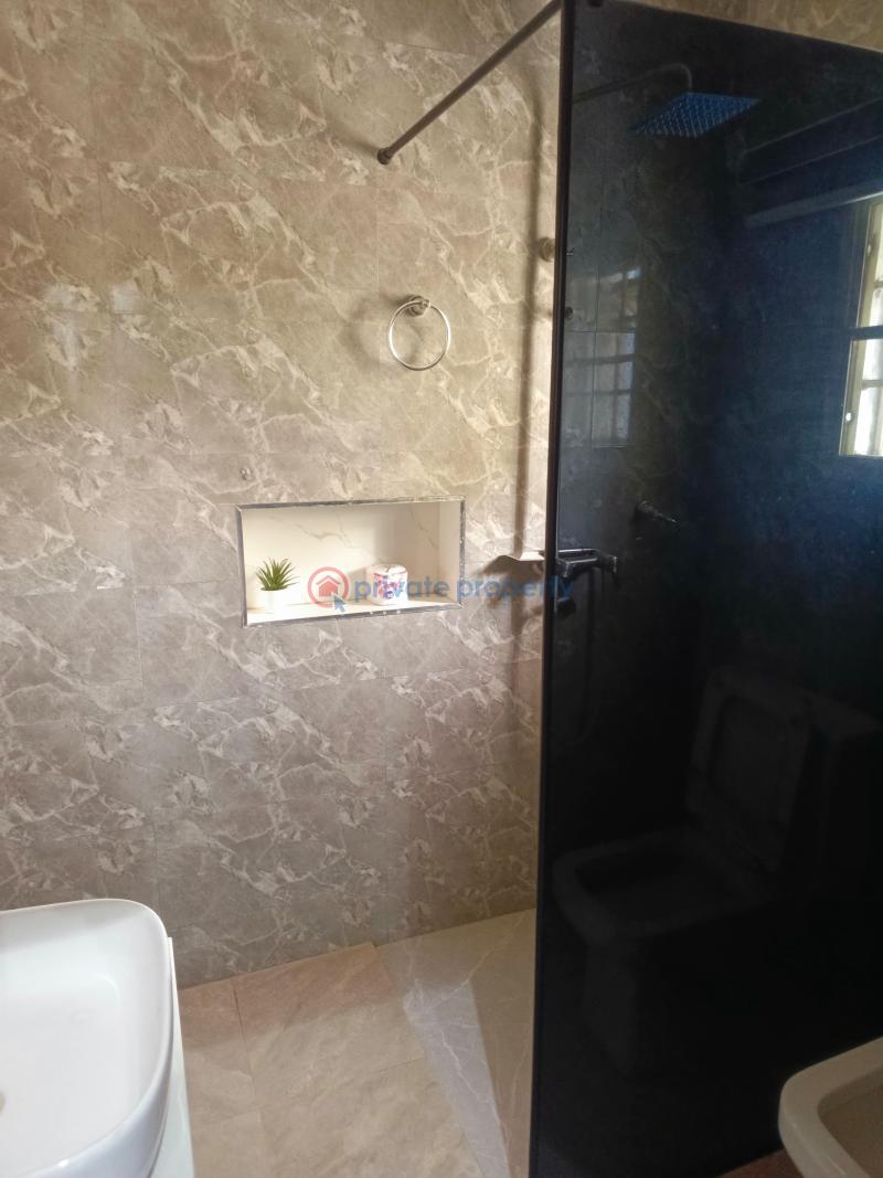 3 bedroom Block Of Flats For Rent Zone 6 Wuse Abuja Phase 1  - 21