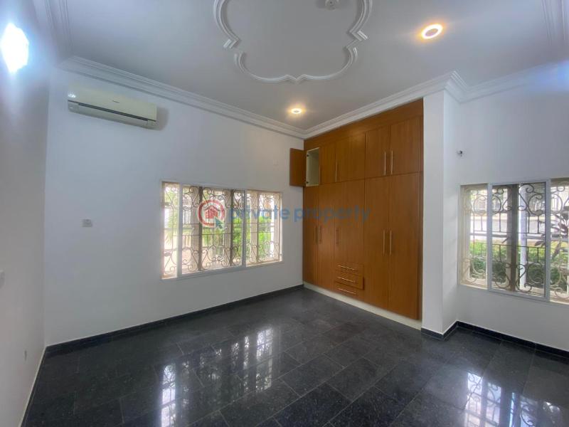 2 bedroom Block Of Flats For Rent Diplomatic Zone Asokoro Abuja Phase 1  - 9