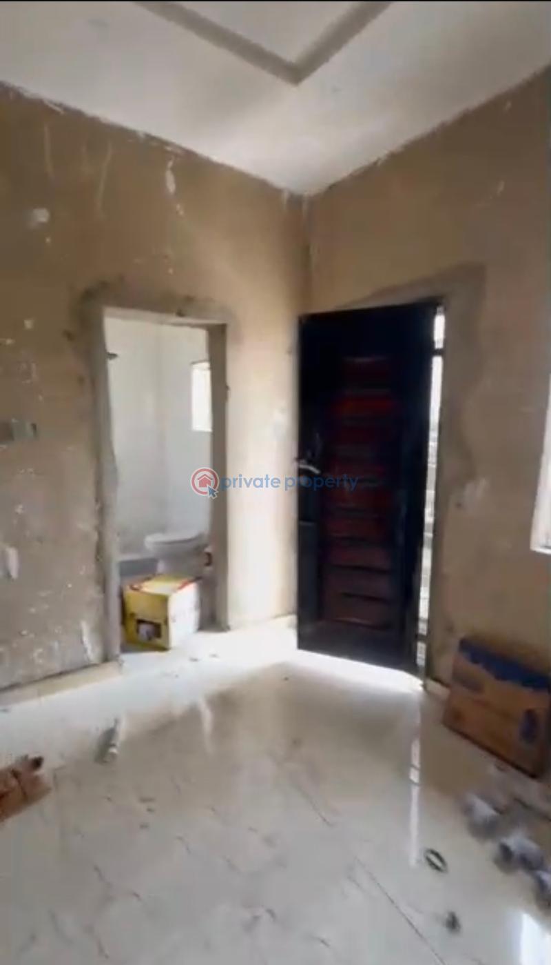2 bedroom Block Of Flats For Rent Shomolu Lagos - 1