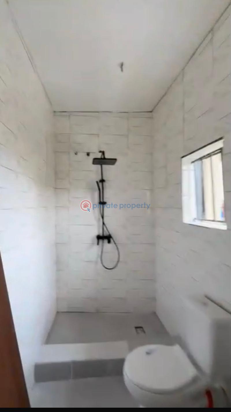 2 bedroom Block Of Flats For Rent Shomolu Lagos - 3