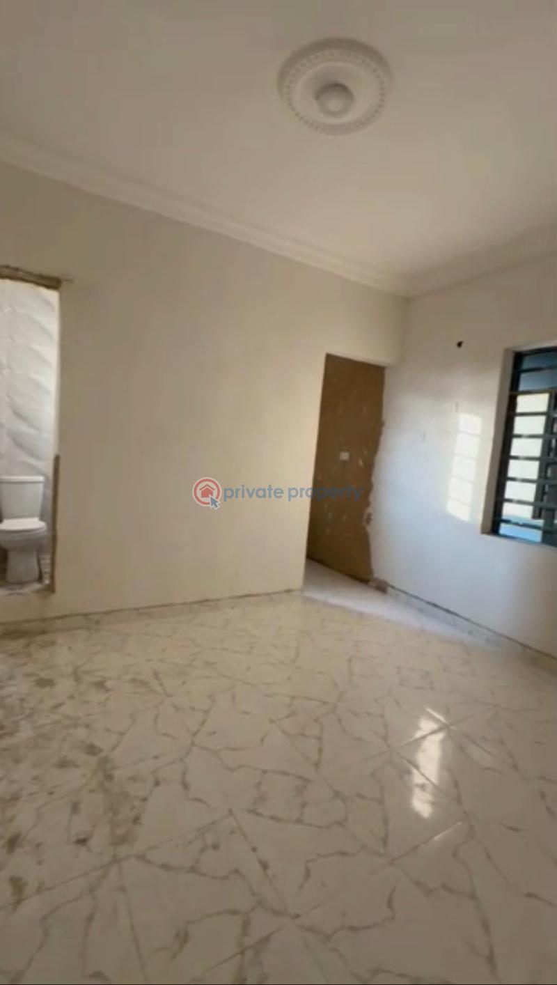 *☑️☑️direct brief.* a newly built and standard roomself con, upstairs with carpark, kitchen cabs, personal prepaid meter, - 1 1 bedroom Self Contain For Rent Akoka Yaba Lagos - 1