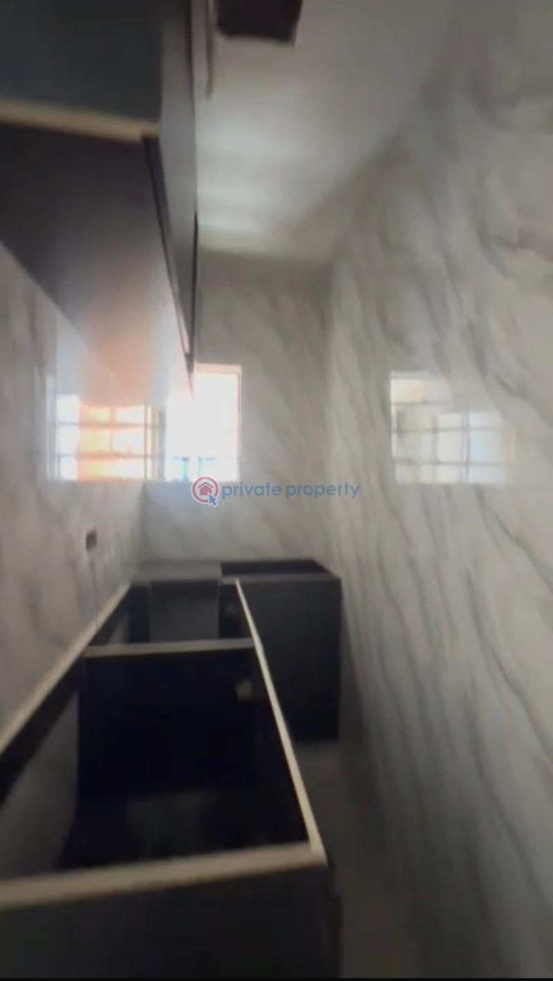 *☑️☑️direct brief.* a newly built and standard roomself con, upstairs with carpark, kitchen cabs, personal prepaid meter, - 2 1 bedroom Self Contain For Rent Akoka Yaba Lagos - 2