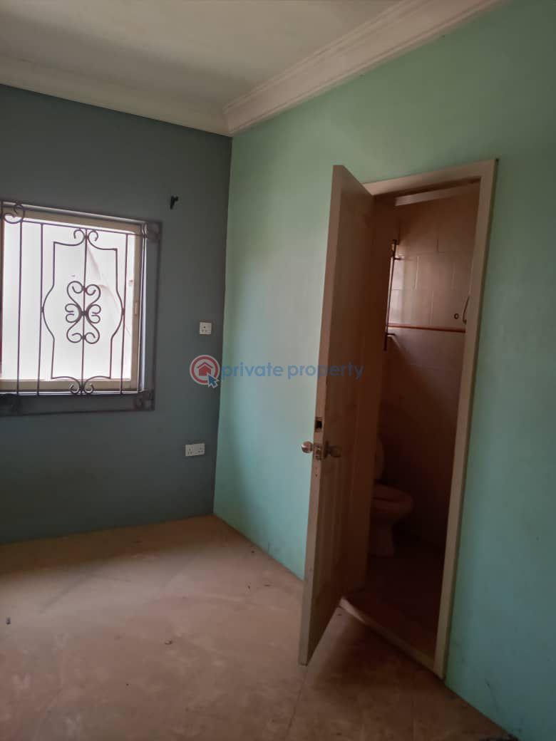 House For Sale Location: Fela Steve Avenue, Oke Badan, Akobo, Ibadan Ibadan Oyo - 1