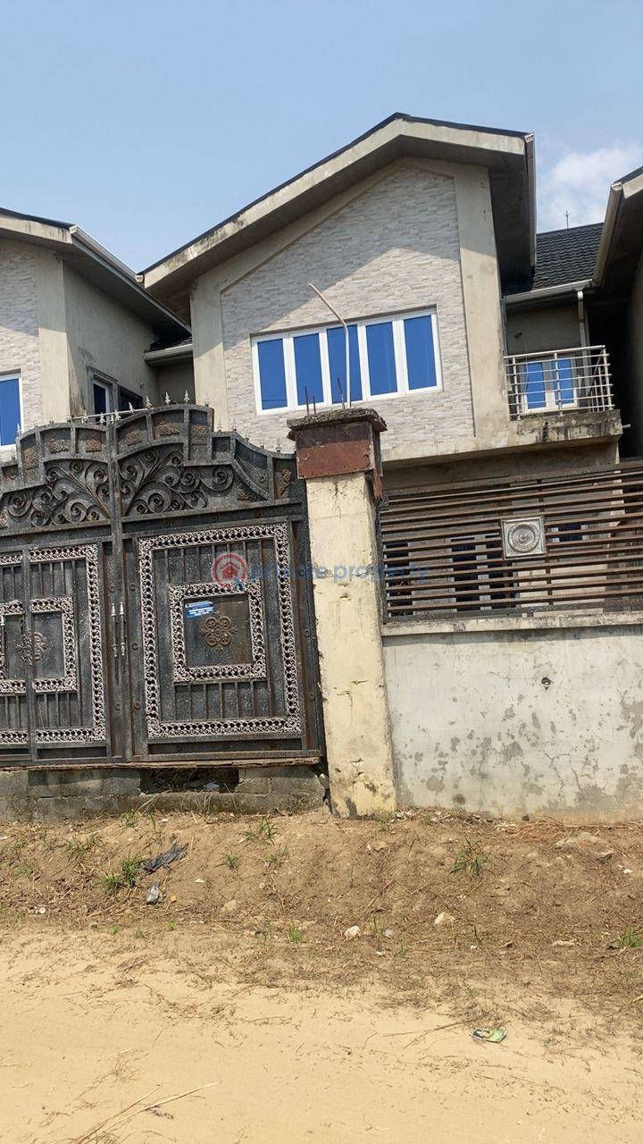 4 bedroom Block Of Flats For Sale Valley View Estate Ebute Ikorodu Lagos - 1