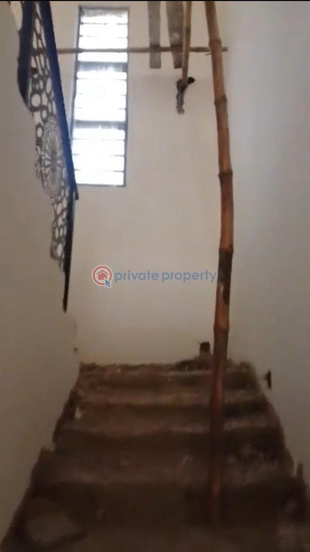 Direct instruction   newly built 2bedroom ( ensuit)  upstairs - 2 2 bedroom House For Rent Ibeshe Road, By Fashola Estate, Ikorodu Lagos - 2