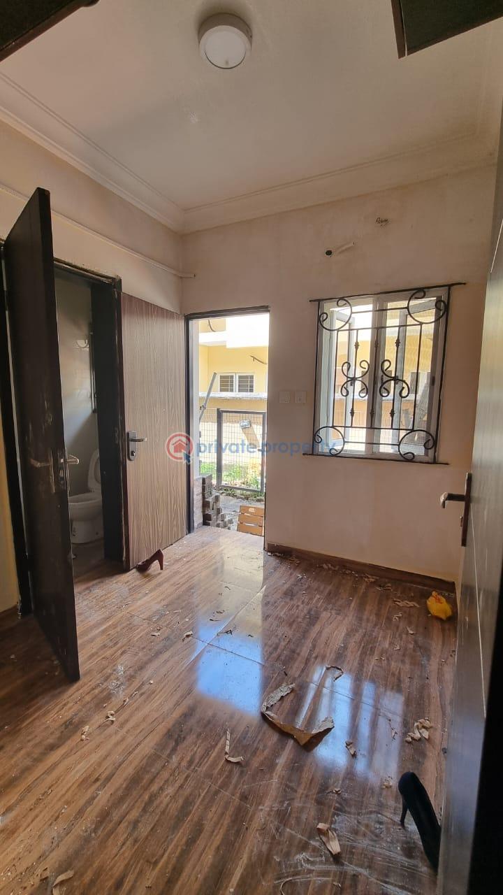 1 bedroom Penthouse For Rent Thomas Estate Ajah Lagos - 0