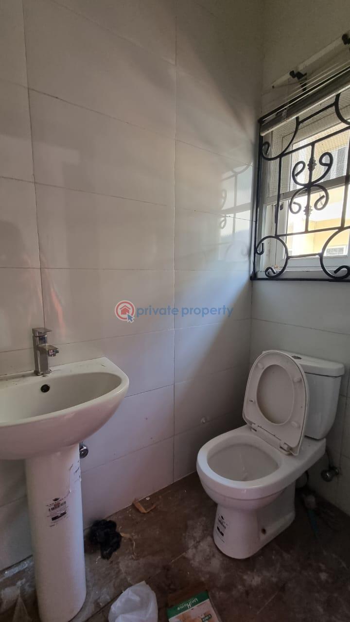 1 bedroom Penthouse For Rent Thomas Estate Ajah Lagos - 2
