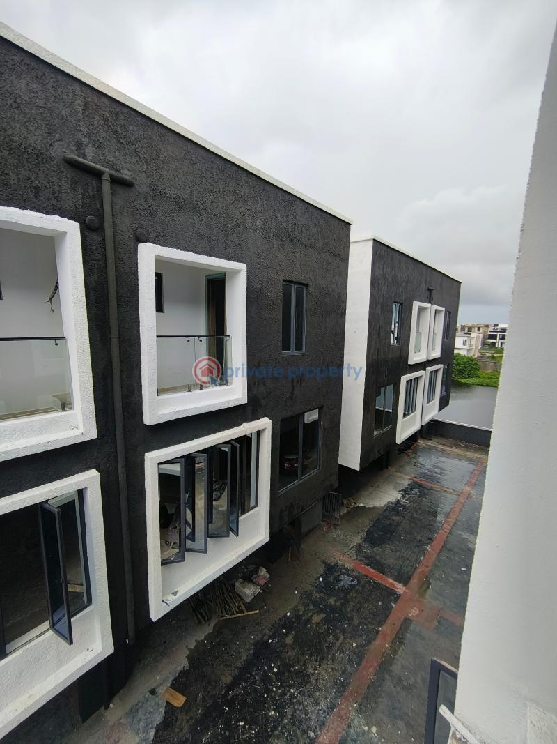 5 bedroom Semi detached Duplex For Sale Royalpine Estate, Orchid Lafiaji Lekki Lagos - 21
