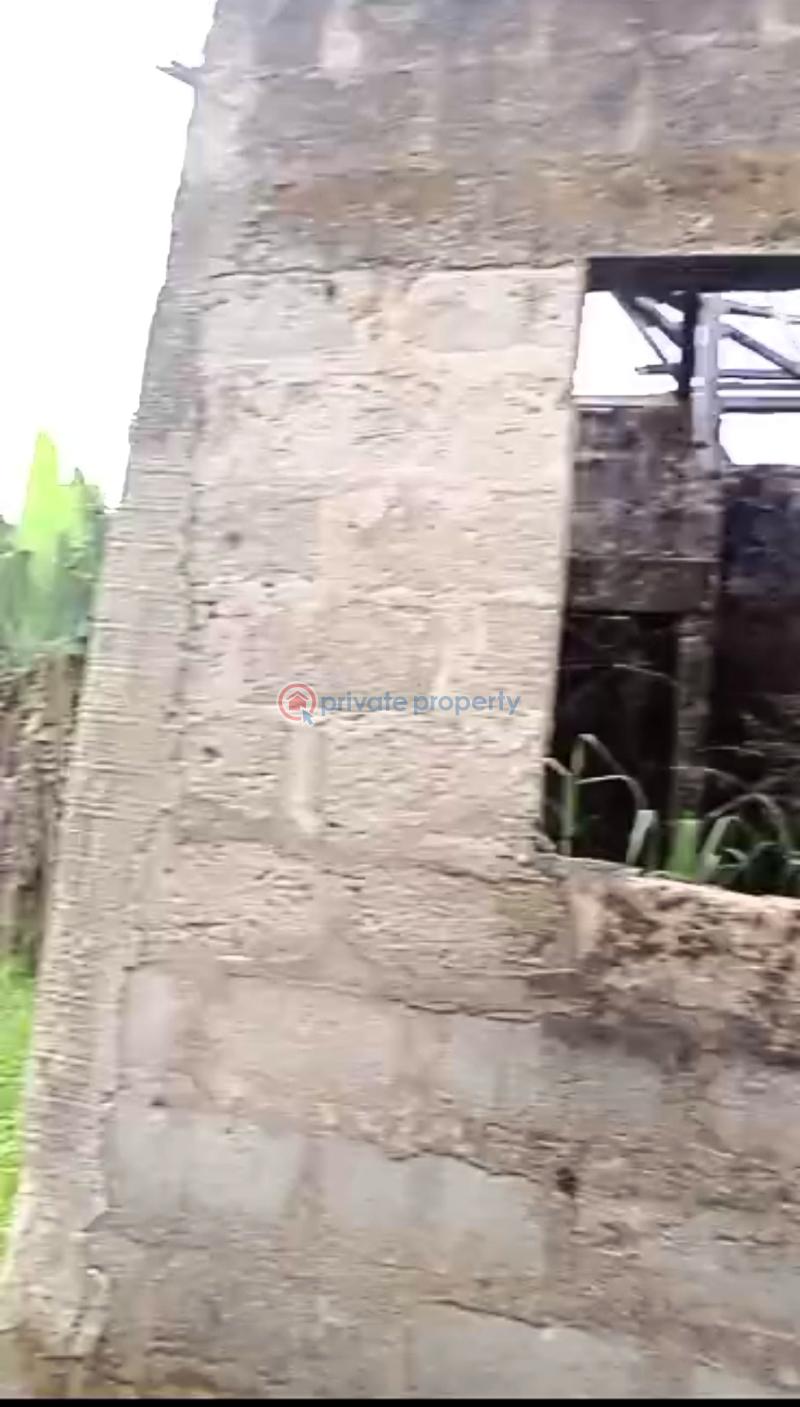 Bungalow For Sale Ogheghe Community After Sapele Rd Bypass,back Of Divine School Benin Edo - 2